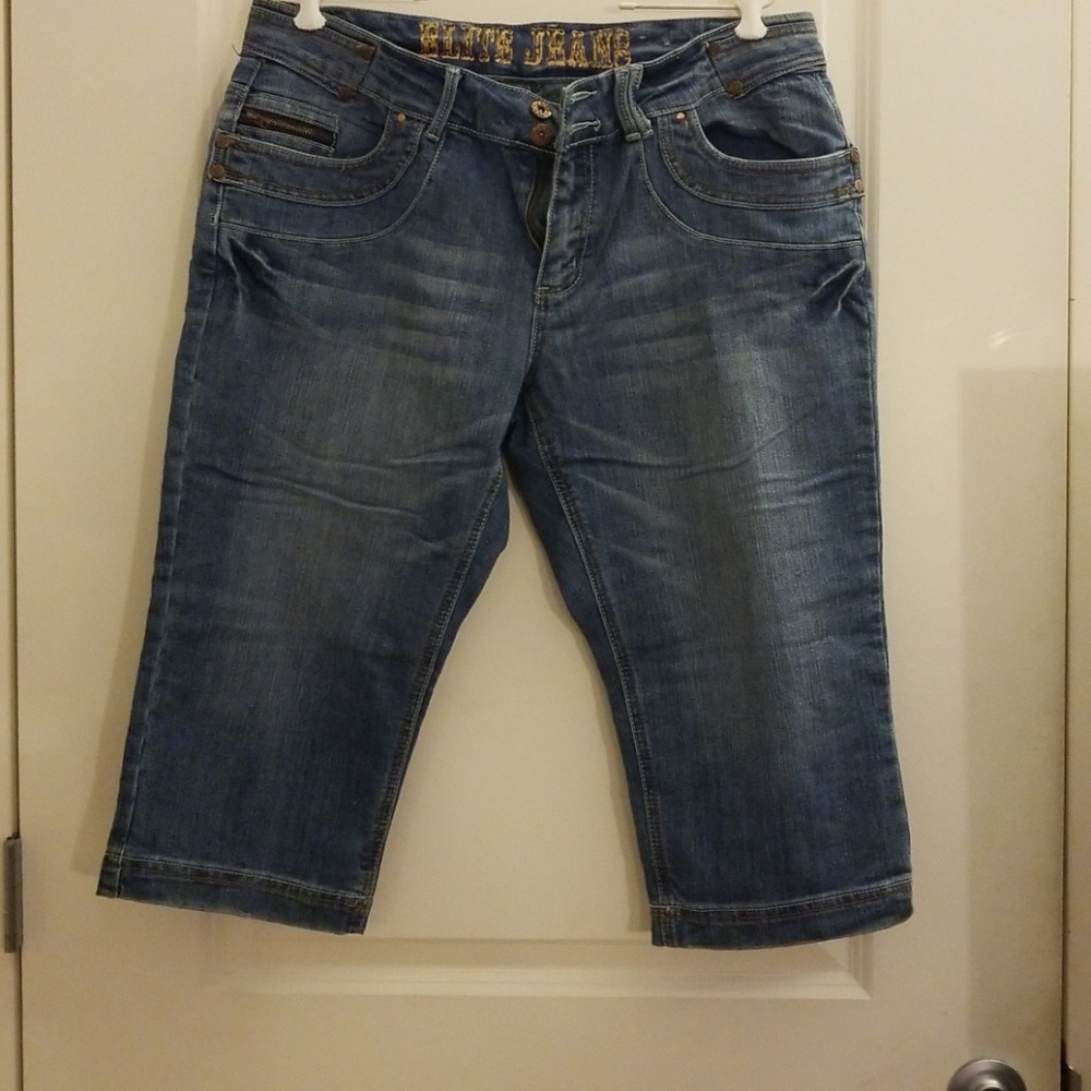 Elite Capri jeans